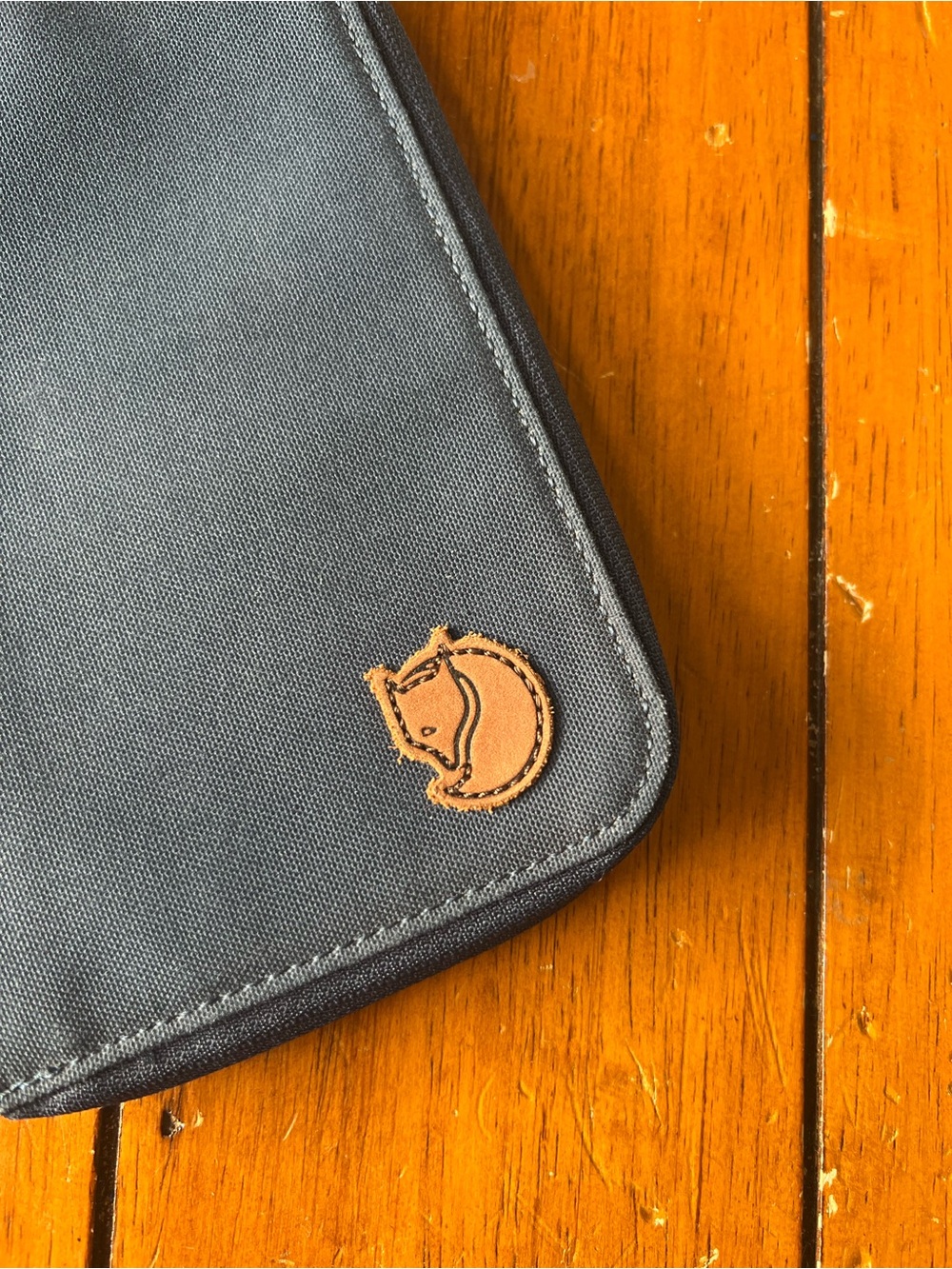 Fjällräven Travel Passport Wallet - Picture 8 of 15